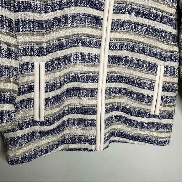 ✨NWT H&M Cream Blue Gold Striped Textured Weave Boucle Zip Front Jacket Size 6 - Picture 8 of 12